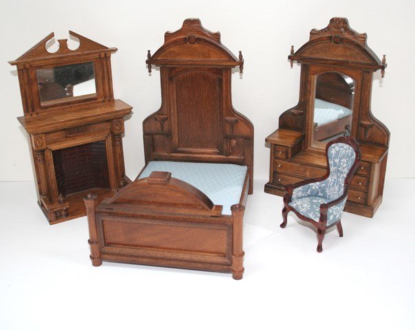 Victorian Bedroom (1 of 1)