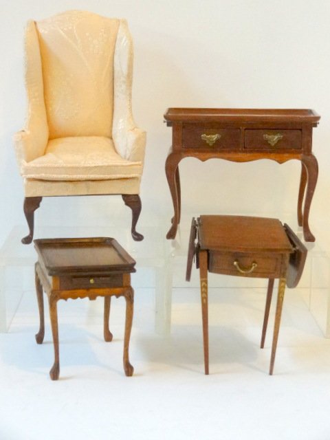 R Simms Tea Table (1 of 1)