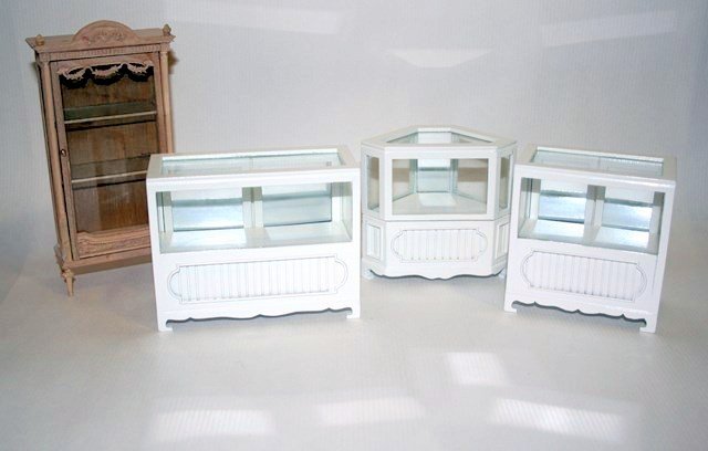 Painted Shop Cases (1 of 1)