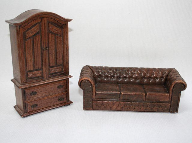 Paula Clarke Leather Sofa (1 of 1)