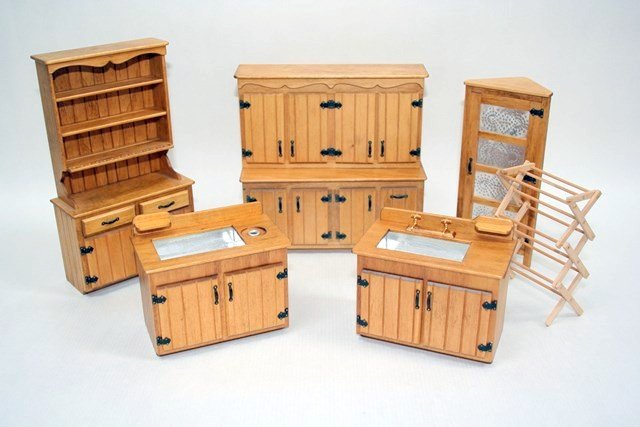 Country Pine Kitchen Cabinets (1 of 1)