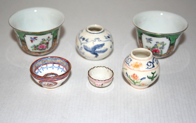 Decorated China Vases (1 of 1)