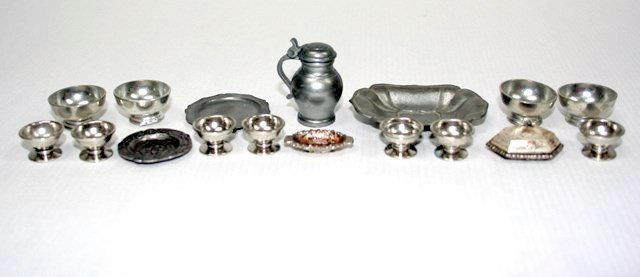 Pewter Trays and Tankard (1 of 1)