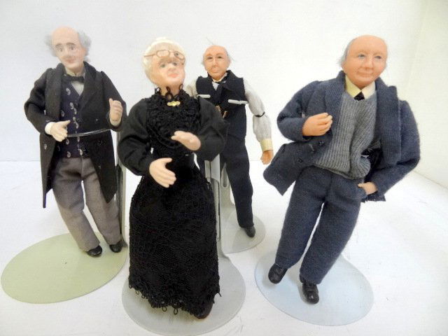 Four Artisan Dollhouse Dolls (1 of 1)