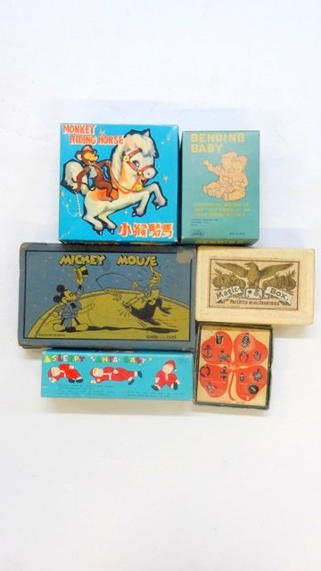 Six Vintage Boxed Toys (1 of 2)