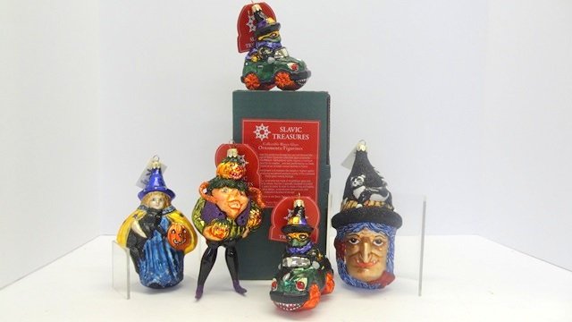 Contemporary Halloween Glass Ornaments (1 of 4)