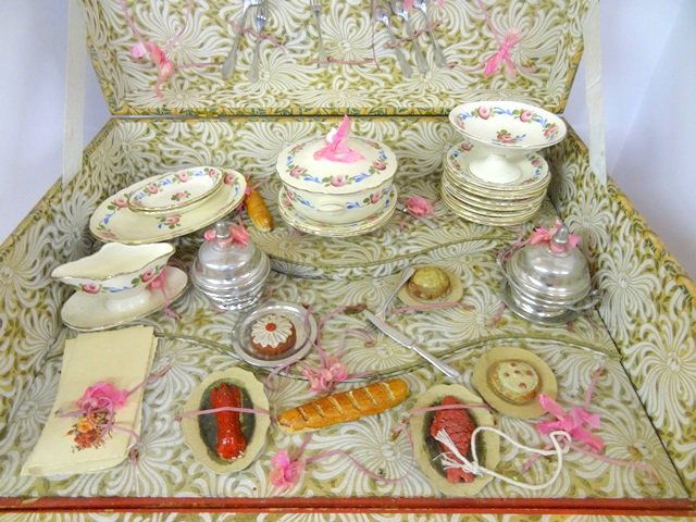 French Doll Dish Service (1 of 3)