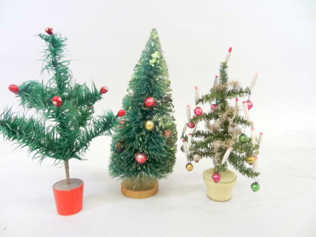 Dollhouse Christmas trees (1 of 1)