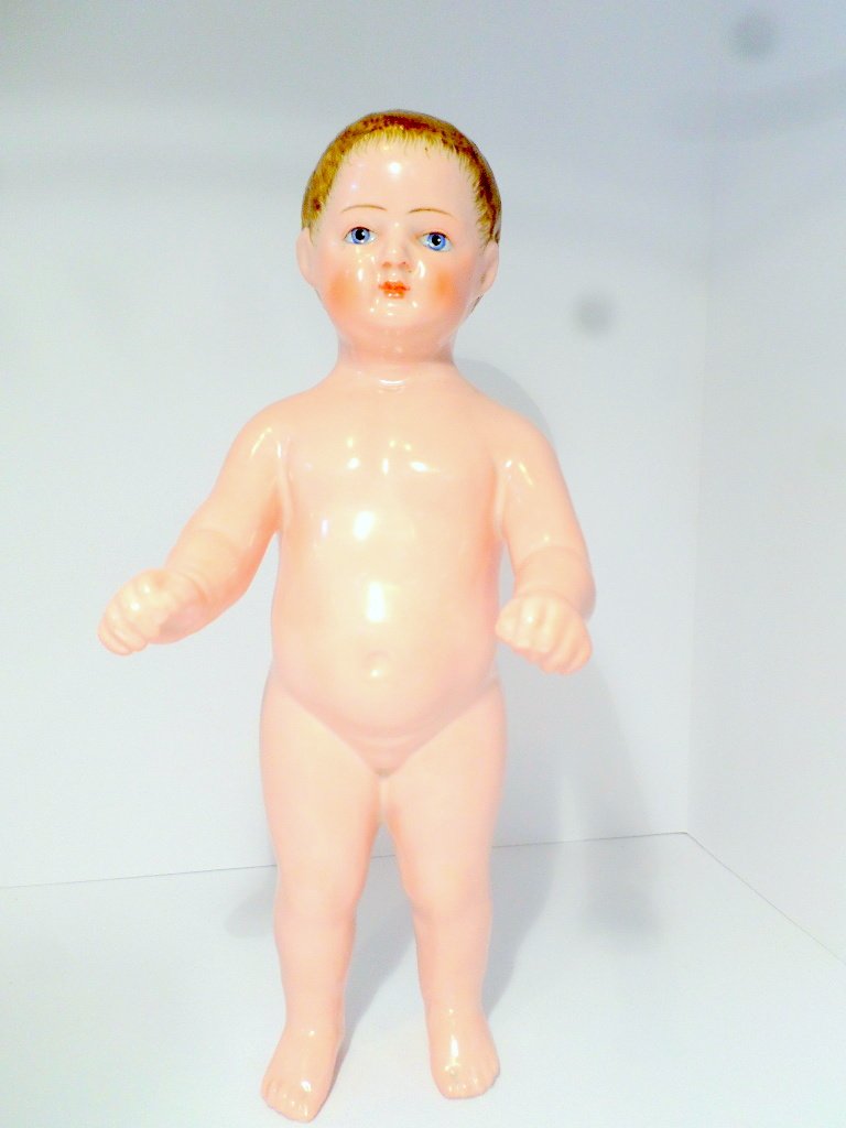 Reproduction Pink Tint Frozen Charlie Doll (1 of 2)