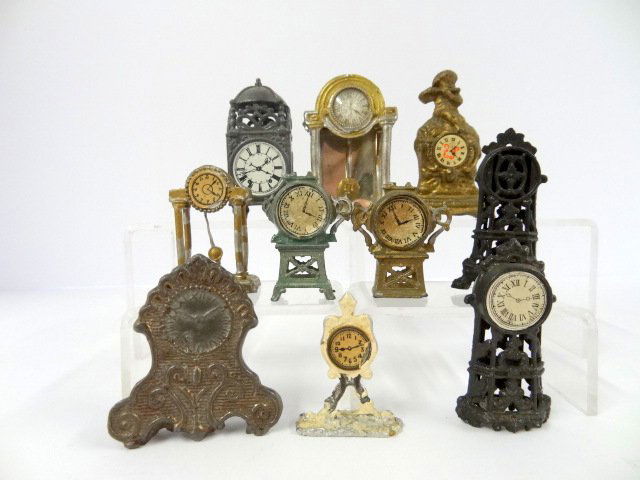 Dollhouse Miniature Clocks (1 of 4)