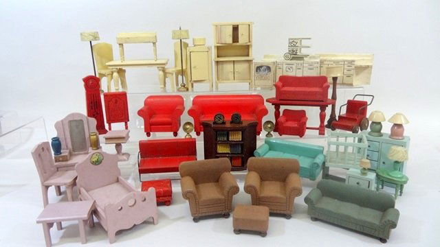 Vintage strombecker dollhouse furniture sale