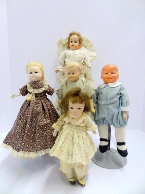 Lot of Five Small Dolls (1 of 7)