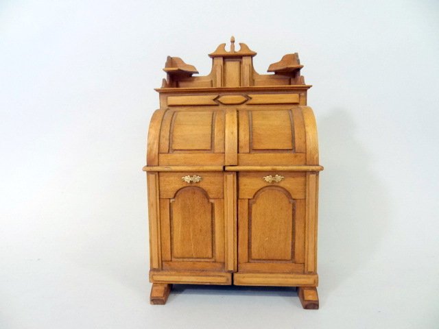 Jim Gans Wooten Desk (1 of 3)