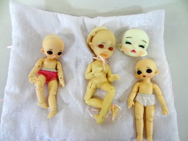 Ball Jointed Dolls Puki & Puki (1 of 2)