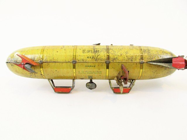 Lehman Dirigible EP-11 Wind-up (1 of 5)