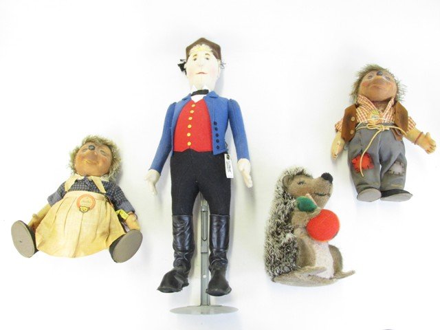 Steiff Peasant Man, Hedgehogs (1 of 6)