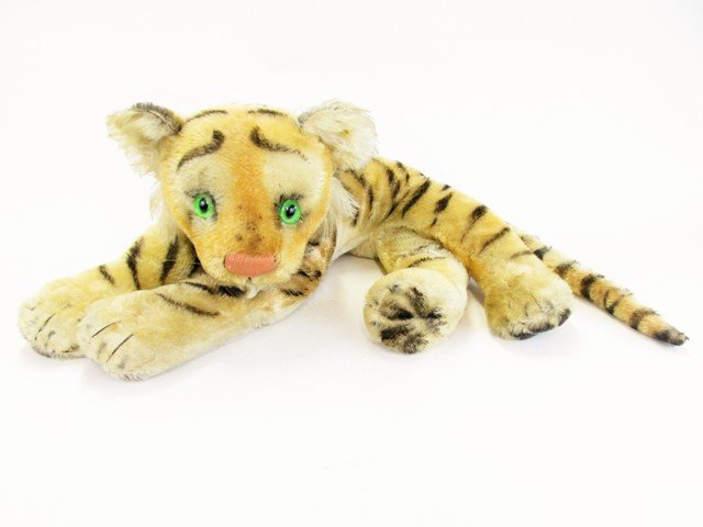 Vintage Steiff Lion, No Button (1 of 1)