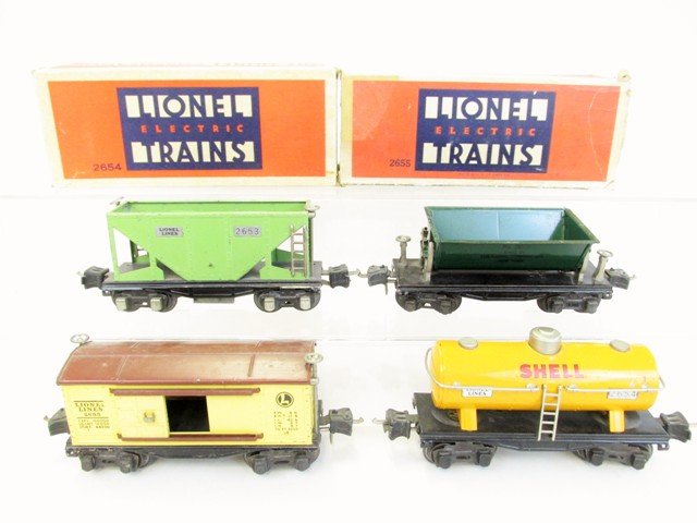 Lionel Four Freight Car Lot, Hopper, Box Car, Oil Car, (1 of 5)