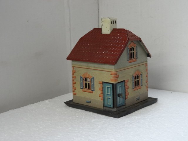 Bing Railroad Building with Bavaria Logo (1 of 8)