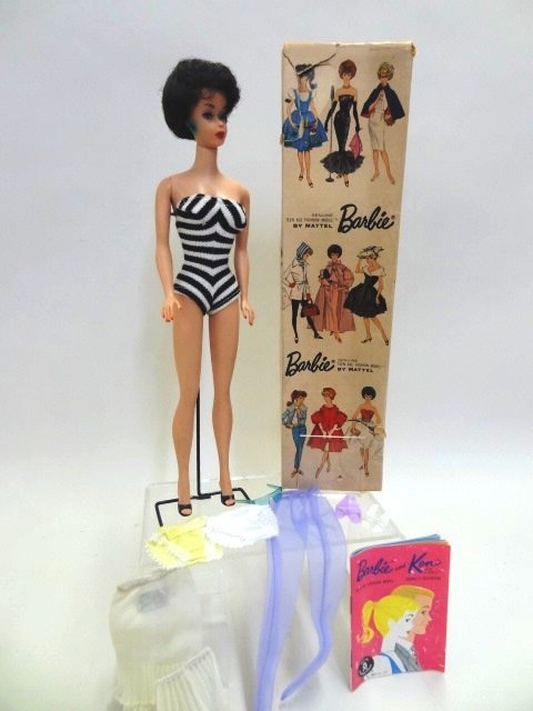Bubble Cut Barbie, Original Box (1 of 1)