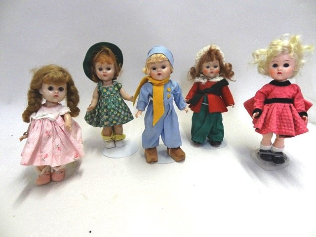 Lot of Five Ginny Dolls (1 of 1)
