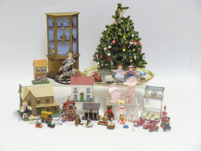 Miniature Dollhouse Toys (1 of 1)