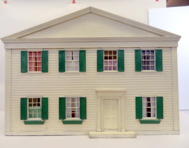 Tiny-Bilt Dollhouse (1 of 3)
