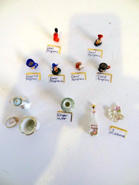 Artist Miniature  Dollhouse Accessories (1 of 3)