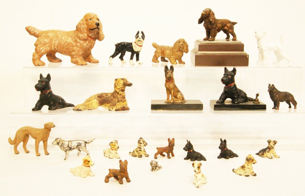 Large Group Cast Iron Dogs (1 of 1)