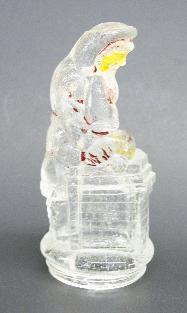 Santa On Chimney Candy Container (1 of 4)