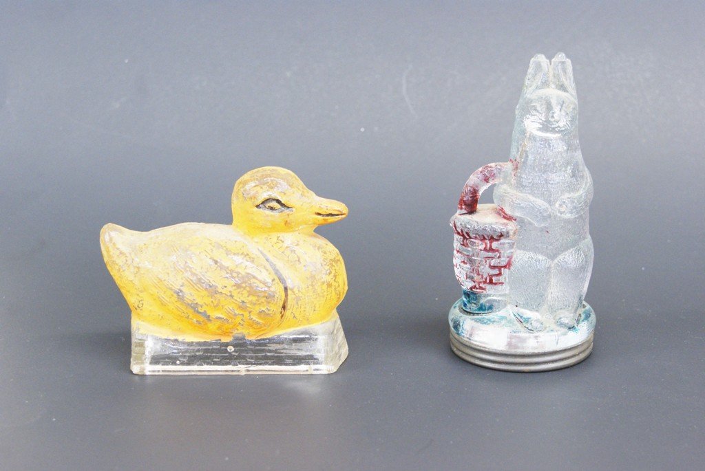 Pair Easter Glass Candy Containers (1 of 5)