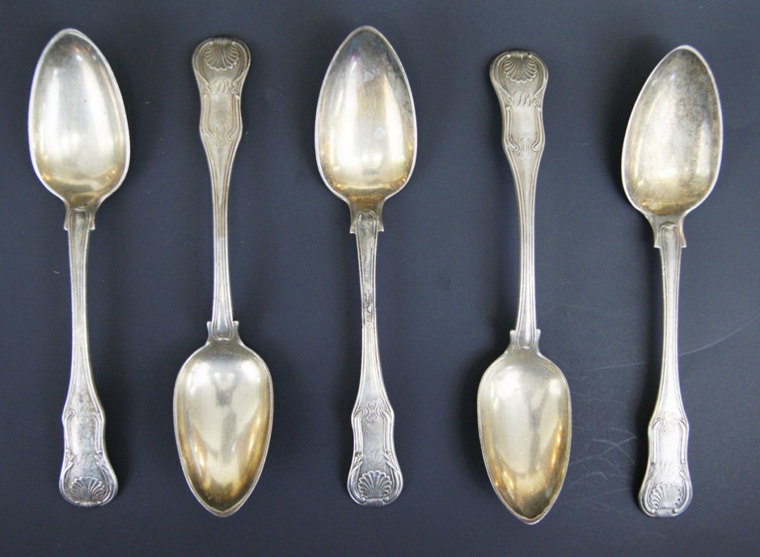 Five Thibault Coin Silver Dinner Spoons (1 of 5)