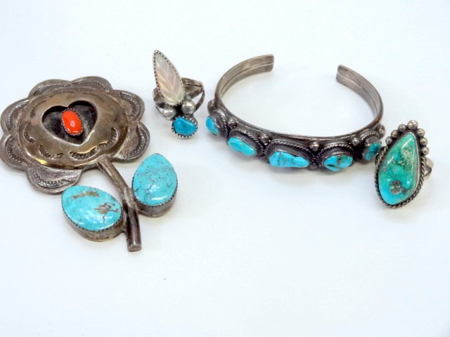 Silver Floral Pin and Bracelet (1 of 1)