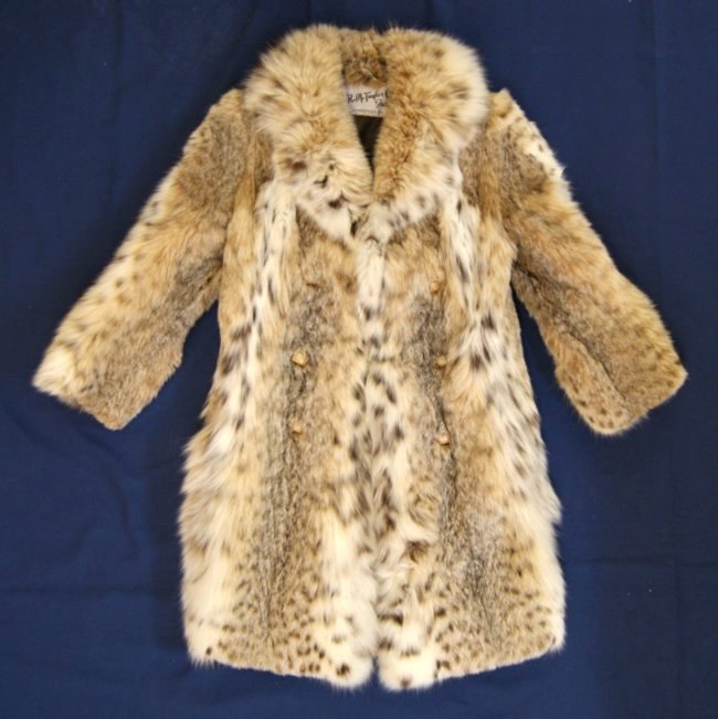 Fabulous Lynx Coat (1 of 5)