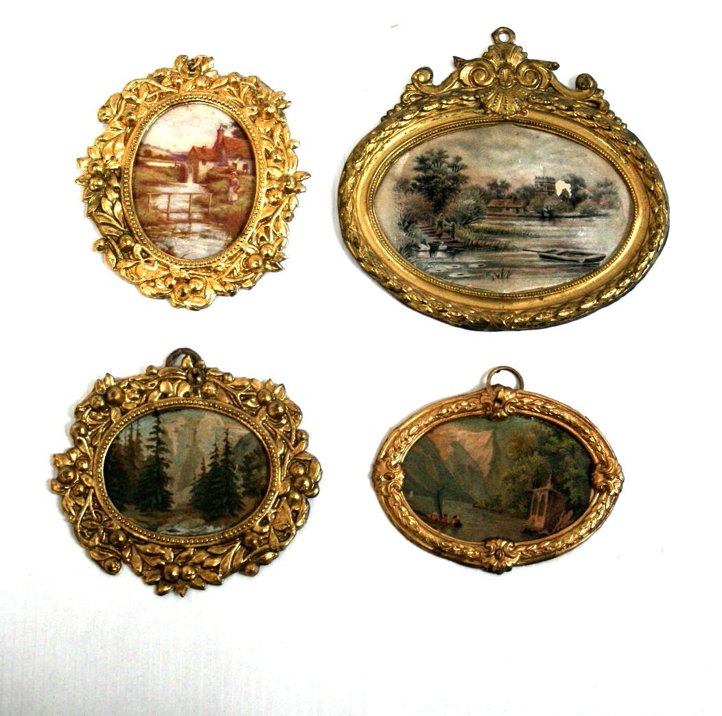 Oval Ormolu Pictures (1 of 1)