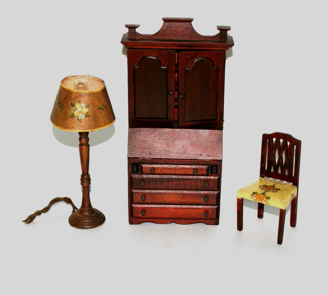 Rare TynieToy Secretary and Floor Lamp (1 of 4)