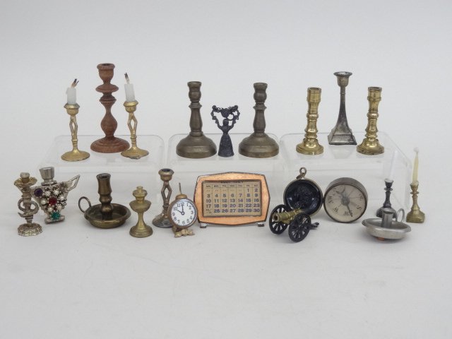 Dollhouse Miniature Candles (1 of 3)