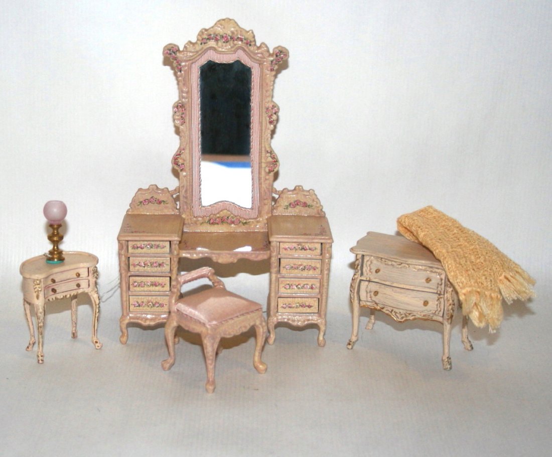 Brooke Tucker Dressing Table (1 of 3)
