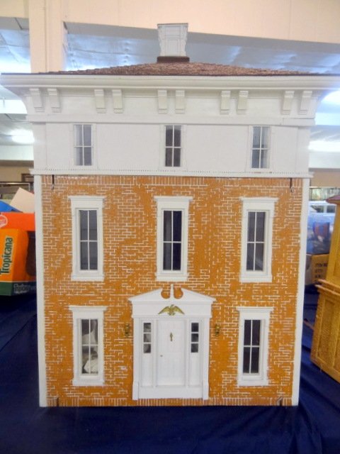Magnuson Federal Townhouse: A vintage dollhouse by Magnuson Models with molded brickwork faade, Italianate roofline with belvedere, four removable sides revealing nine rooms with individually laid floorboards, nicely detailed do
