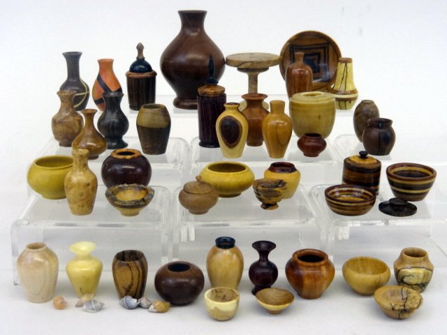 Dollhouse Miniature Wooden Vases FGV (1 of 1)