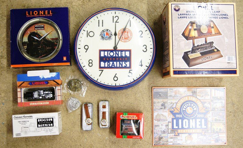Lionel Lot of Collectibles (1 of 5)