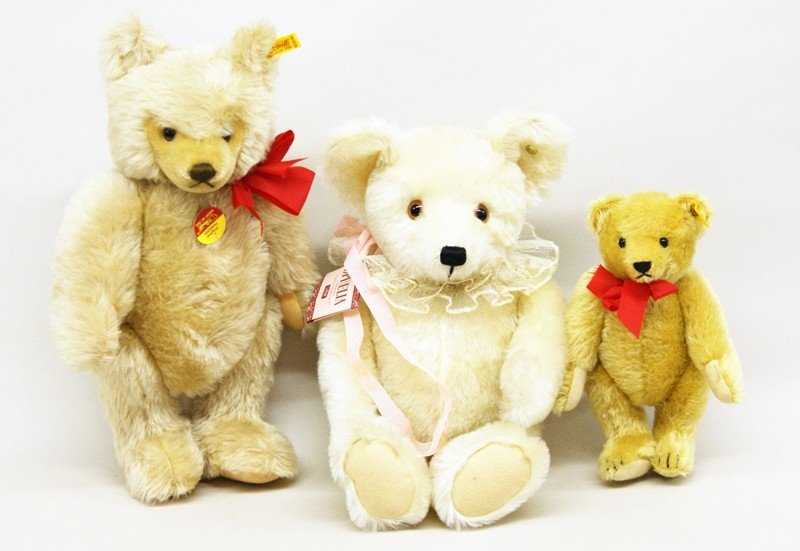 Steiff Growler Teddy Bear and Others (1 of 6)