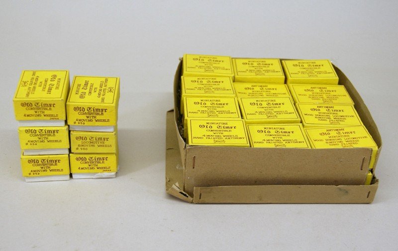 Elvin Store Box Vintage Miniature Vehicles (1 of 3)