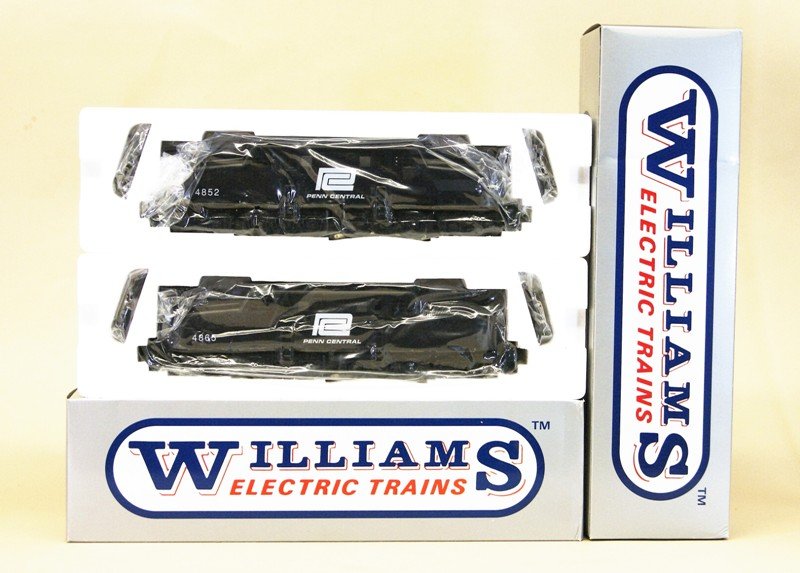 Pair of Williams GG-44, 4852 and 4865 (1 of 2)
