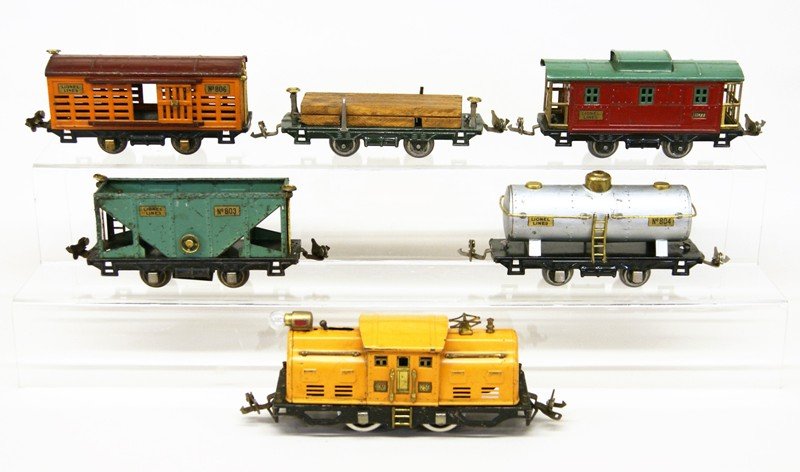Lionel Pre-war #250 Freight Set (1 of 5)