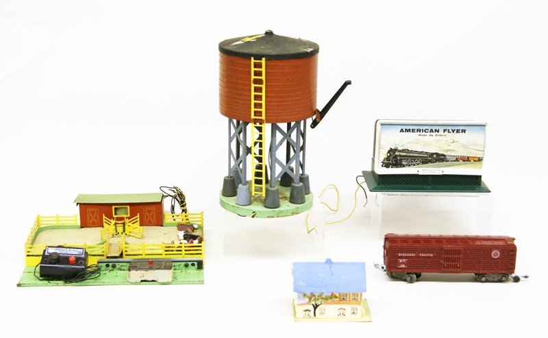 American Flyer Accessory Lot (1 of 5)