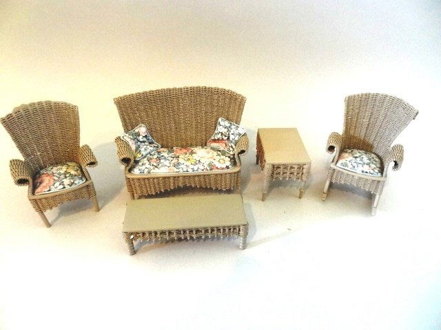 Artist Dollhouse Furniture P. Taylor Wicker (1 of 3)