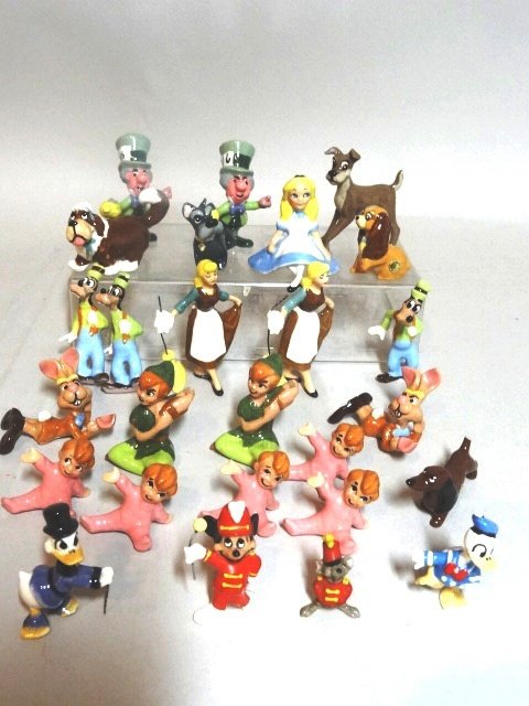 Miniature Disney Production Porcelain Figures (1 of 5)