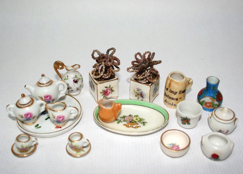 Dollhouse Miniature Vintage China (1 of 3)