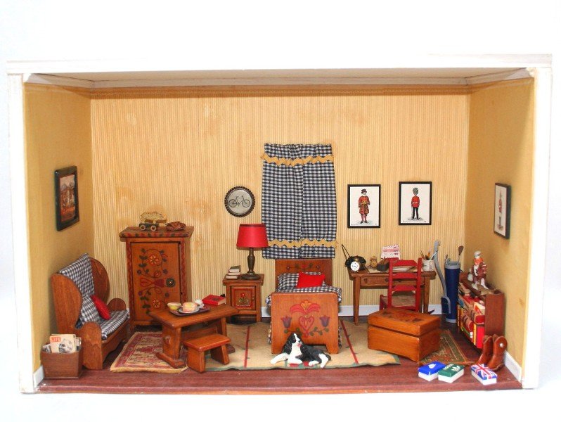 Vintage Boy's Bedroom Roombox (1 of 3)